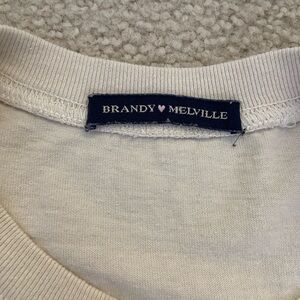 Brandy Melville, baby-T